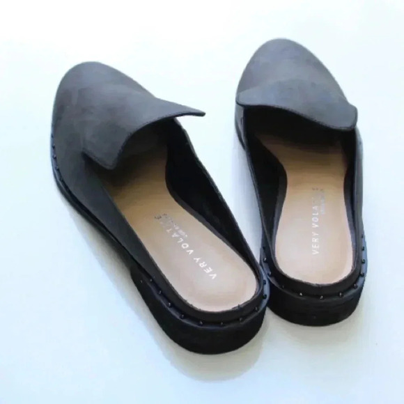 NWOT Very Volatile studded mulea - Picture 10 of 10